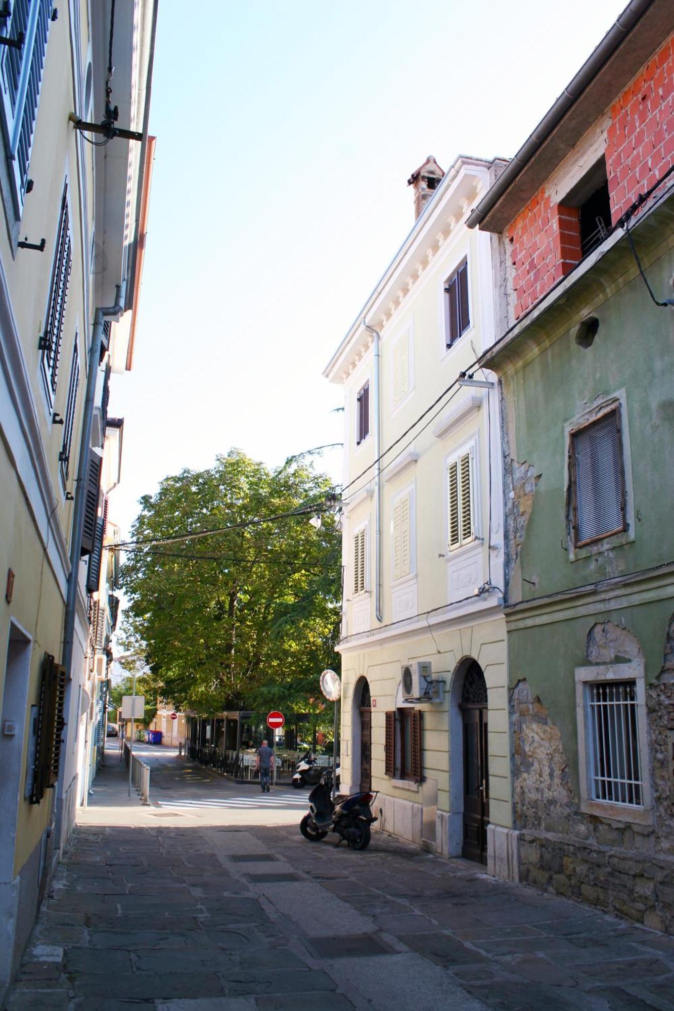 Park Apartments Izola Exterior foto